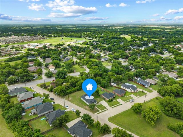 244 Dunlap Street, Waxahachie, TX 75165
