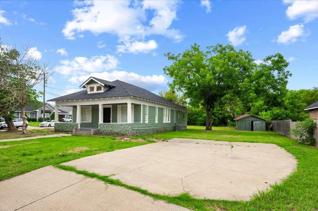 244 Dunlap Street, Waxahachie, TX 75165