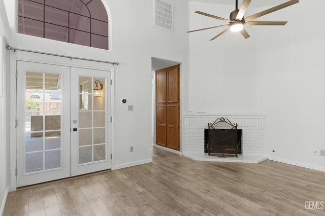 10008 Cheyenne Drive, Bakersfield, CA 93312