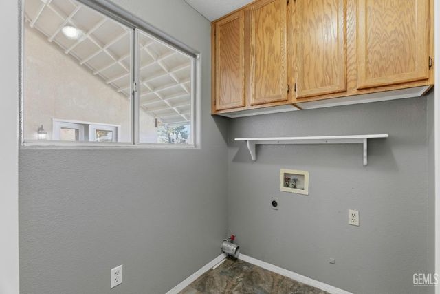 10008 Cheyenne Drive, Bakersfield, CA 93312