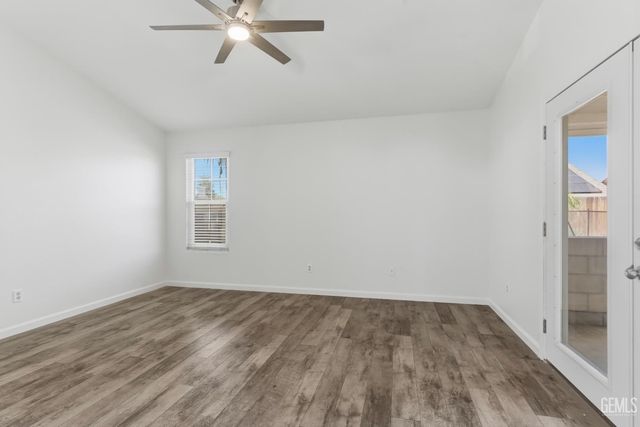 10008 Cheyenne Drive, Bakersfield, CA 93312