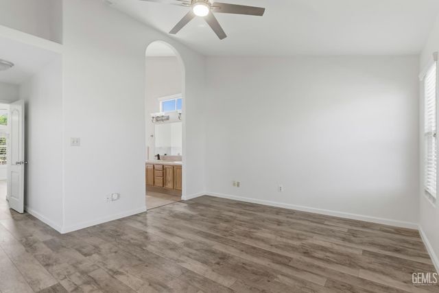 10008 Cheyenne Drive, Bakersfield, CA 93312