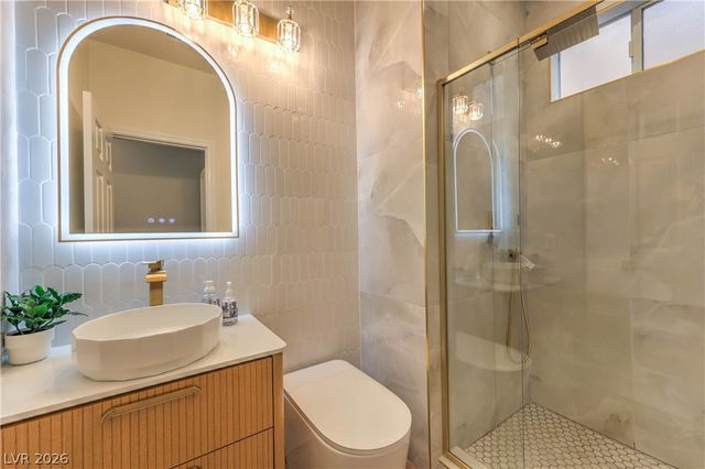 620 Bianca Bay Street, Las Vegas, NV 89144