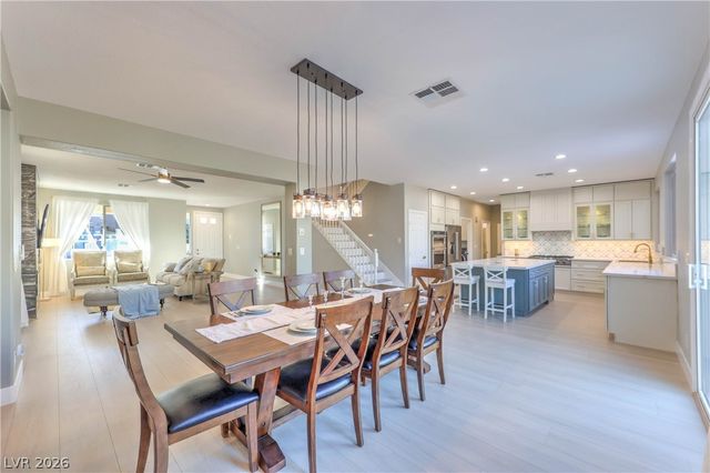 620 Bianca Bay Street, Las Vegas, NV 89144