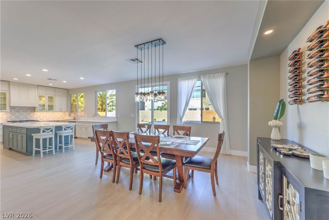 620 Bianca Bay Street, Las Vegas, NV 89144