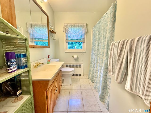 100 Decicco Road, Waterbury, CT 06705