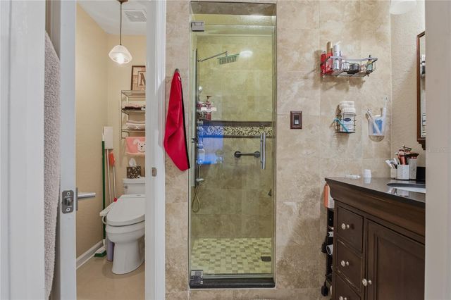 16302 NEWBURY PALMS COURT, Tampa, FL 33647