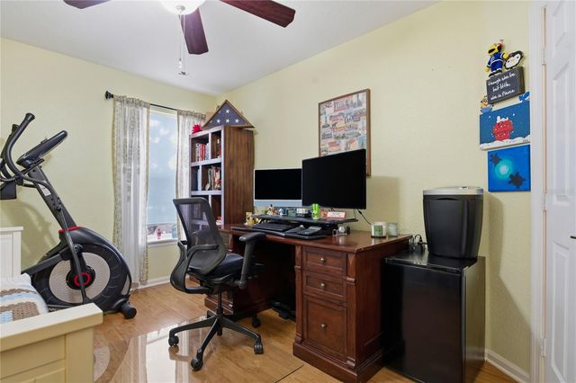 16302 NEWBURY PALMS COURT, Tampa, FL 33647