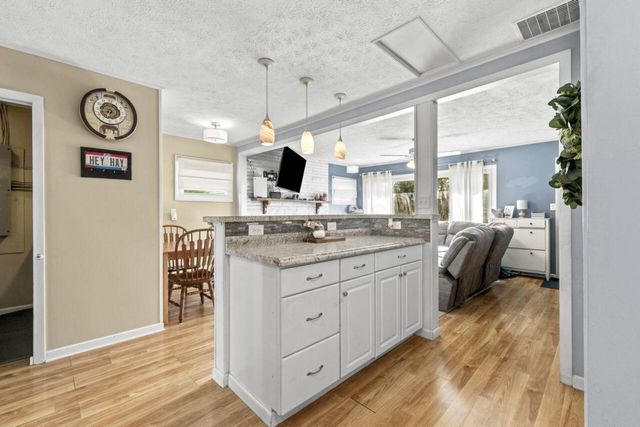 5420 Crescent Drive, Hilliard, OH 43026