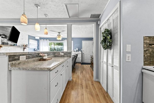 5420 Crescent Drive, Hilliard, OH 43026