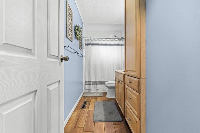 5420 Crescent Drive, Hilliard, OH 43026