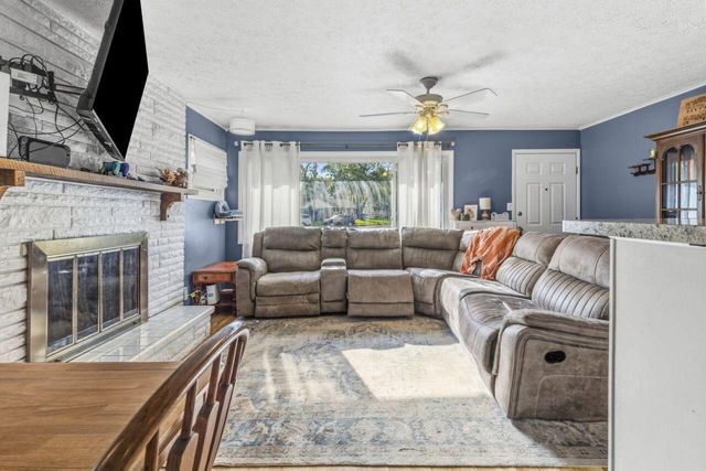 5420 Crescent Drive, Hilliard, OH 43026