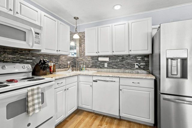 5420 Crescent Drive, Hilliard, OH 43026