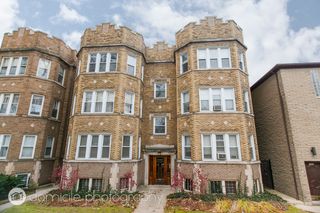 7440 N Claremont Avenue 3, Chicago, IL 60645