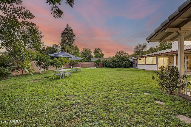 1001 W KALER Drive, Phoenix, AZ 85021