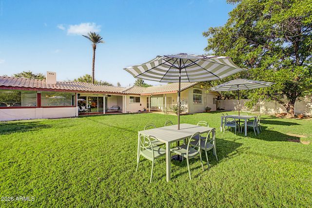 1001 W KALER Drive, Phoenix, AZ 85021