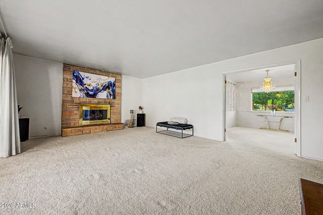 1001 W KALER Drive, Phoenix, AZ 85021