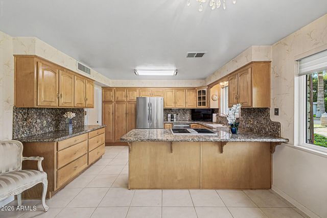 1001 W KALER Drive, Phoenix, AZ 85021