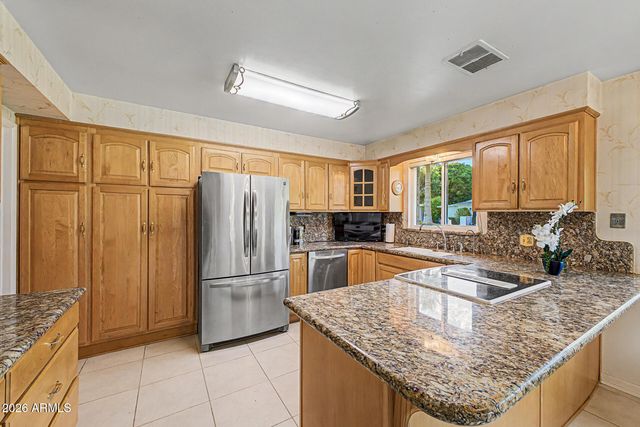 1001 W KALER Drive, Phoenix, AZ 85021