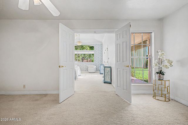 1001 W KALER Drive, Phoenix, AZ 85021