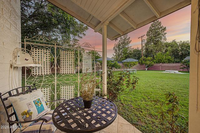 1001 W KALER Drive, Phoenix, AZ 85021