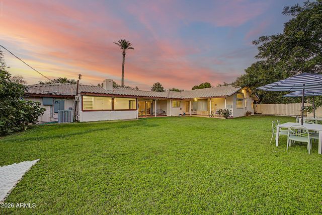 1001 W KALER Drive, Phoenix, AZ 85021