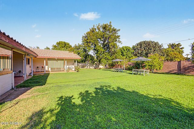 1001 W KALER Drive, Phoenix, AZ 85021