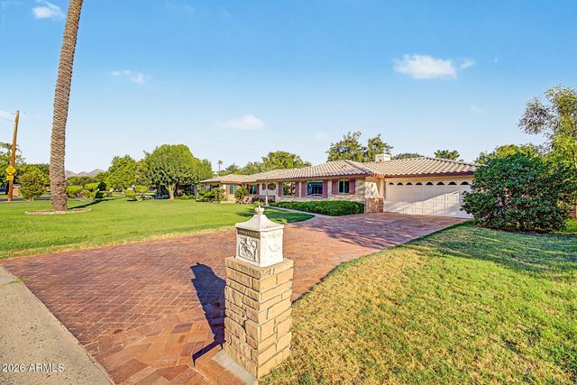 1001 W KALER Drive, Phoenix, AZ 85021
