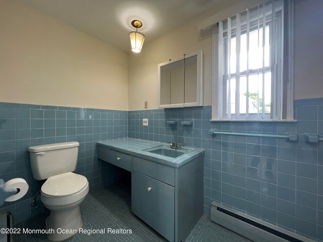 722 Grassmere Avenue, Interlaken, NJ 07712