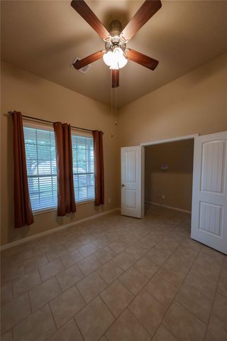 2126 Antler Trails Drive, Crosby, TX 77532