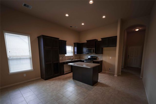 2126 Antler Trails Drive, Crosby, TX 77532