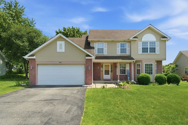 636 Briarwood Lane, Oswego, IL 60543