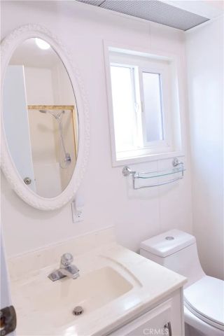 10681 Oak 64, Los Alamitos, CA 90720