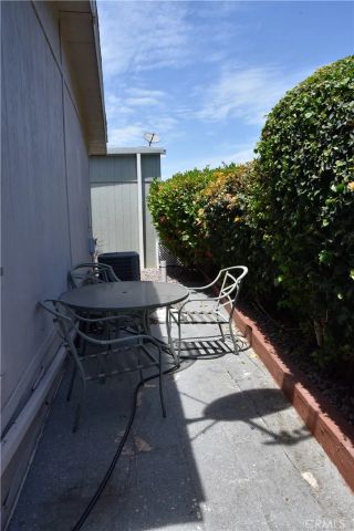 10681 Oak 64, Los Alamitos, CA 90720