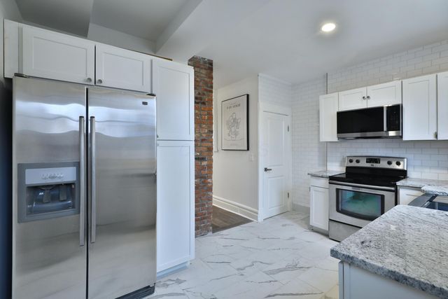 2362 Indiana Avenue, Columbus, OH 43202