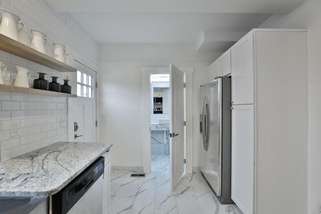 2362 Indiana Avenue, Columbus, OH 43202