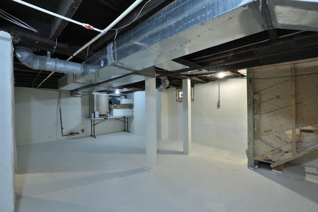 2362 Indiana Avenue, Columbus, OH 43202