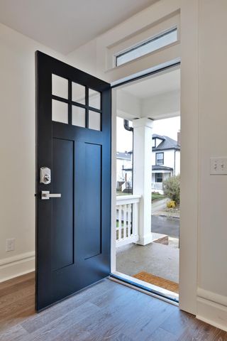 2362 Indiana Avenue, Columbus, OH 43202