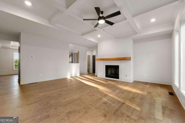 204 Races Road, Hoschton, GA 30548