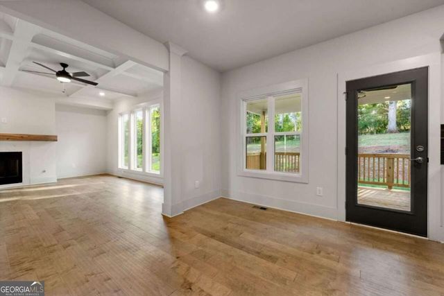 204 Races Road, Hoschton, GA 30548