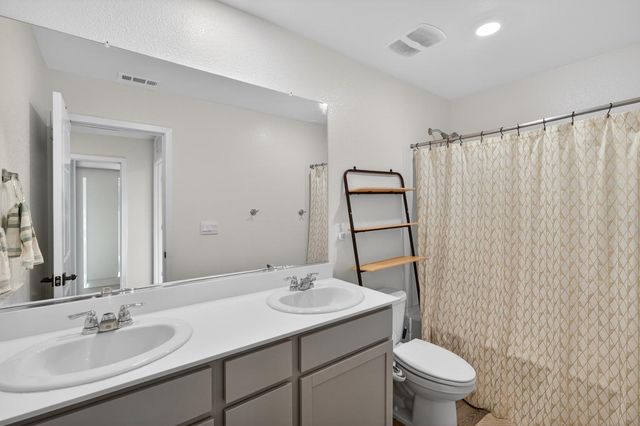 8883 Sebago way, Elk Grove, CA 95758