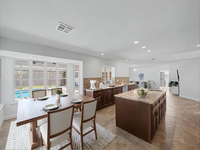 22 Banyan Road, Sewalls Point, FL 34996