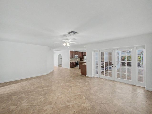 22 Banyan Road, Sewalls Point, FL 34996