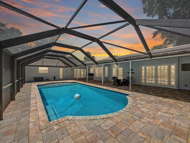 22 Banyan Road, Sewalls Point, FL 34996