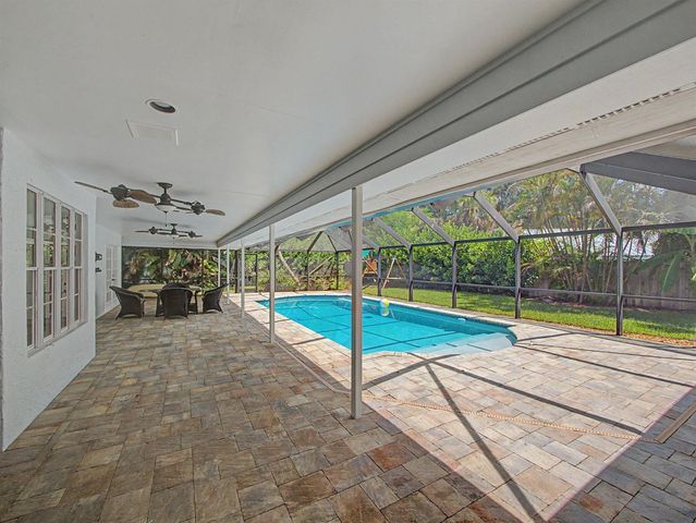 22 Banyan Road, Sewalls Point, FL 34996