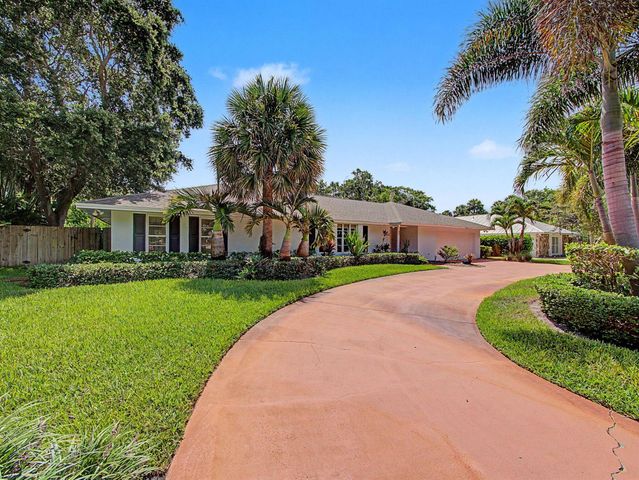 22 Banyan Road, Sewalls Point, FL 34996