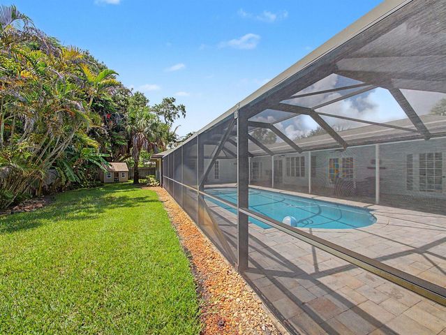 22 Banyan Road, Sewalls Point, FL 34996