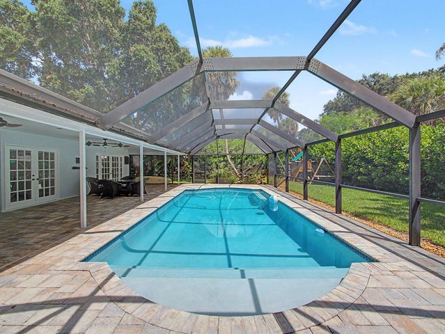 22 Banyan Road, Sewalls Point, FL 34996
