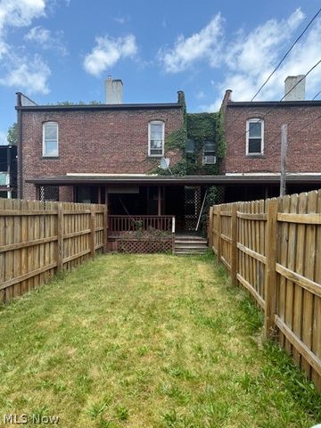 4309 Clinton Avenue, Cleveland, OH 44113