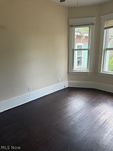 4309 Clinton Avenue, Cleveland, OH 44113